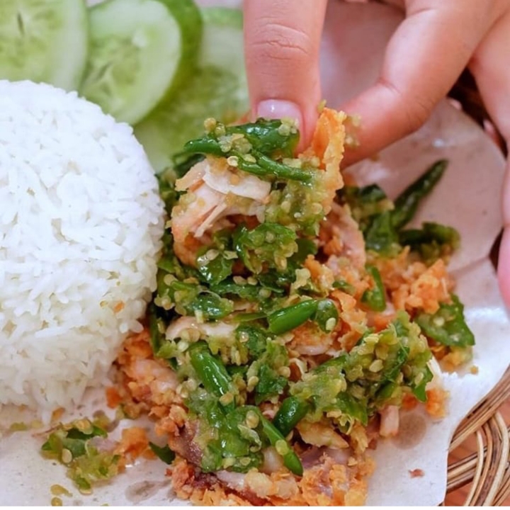 Ayam Mpak Cabe Ijo