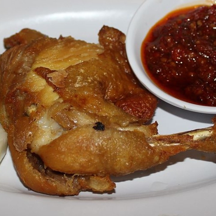 Ayam PENYET SUDAS Sambal Geprek