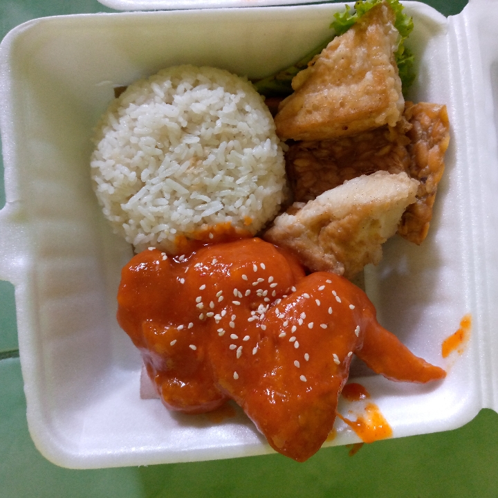 Ayam Pedas Manis Nasi