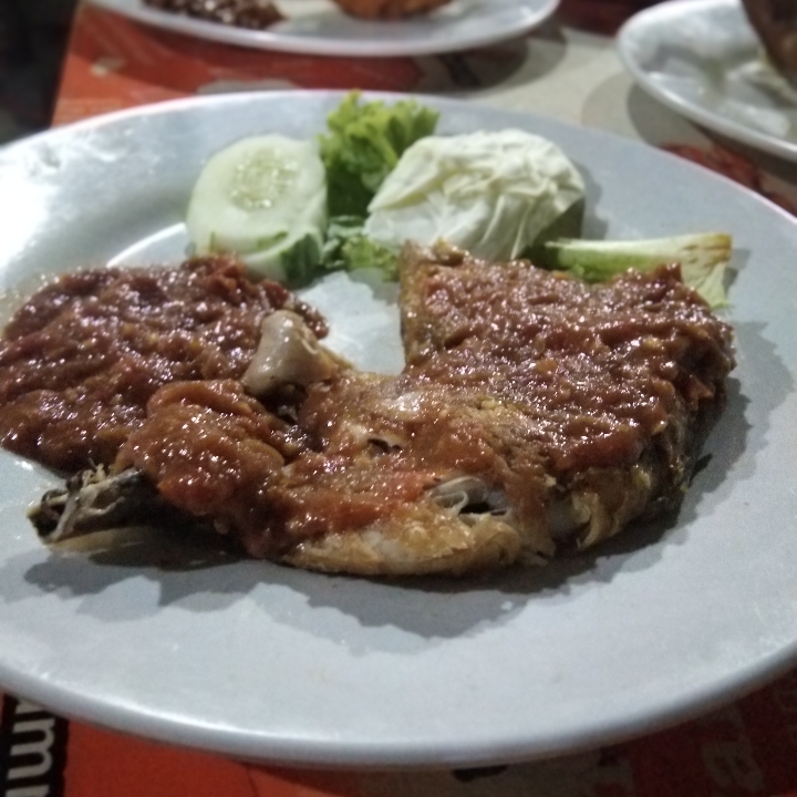 Ayam Penyet Dada