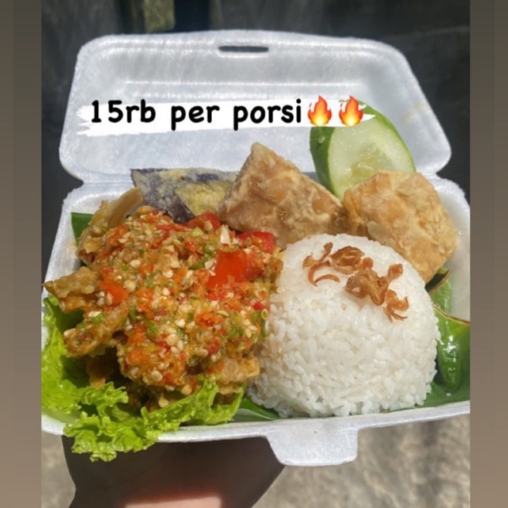 Ayam Penyet Sambal Pecak