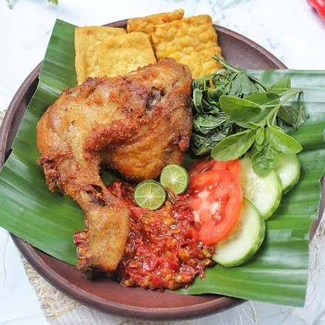 Ayam Penyet