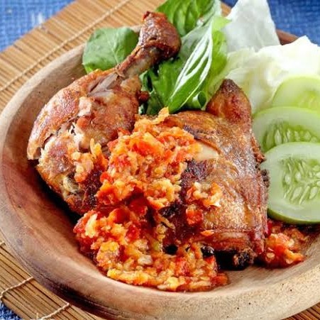 Ayam Penyet Bumbu Bali