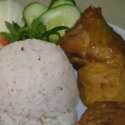 Ayam Penyet Sambal Terasi