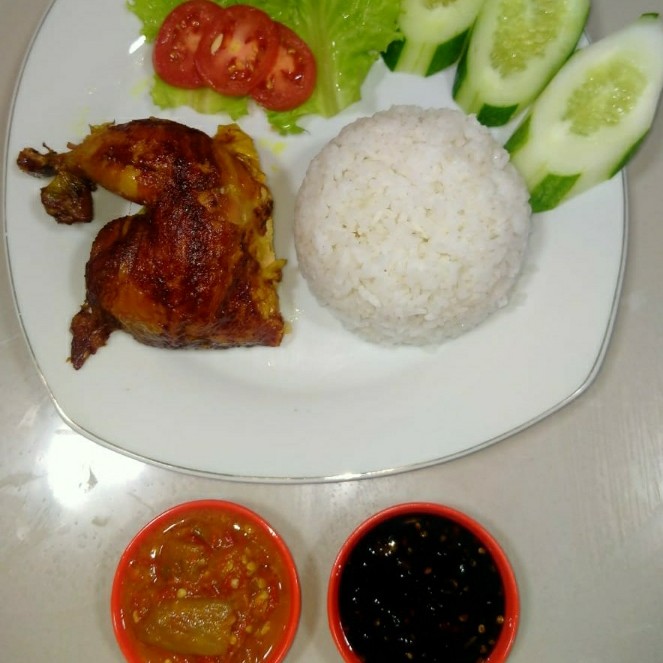 Ayam Plus Nasi