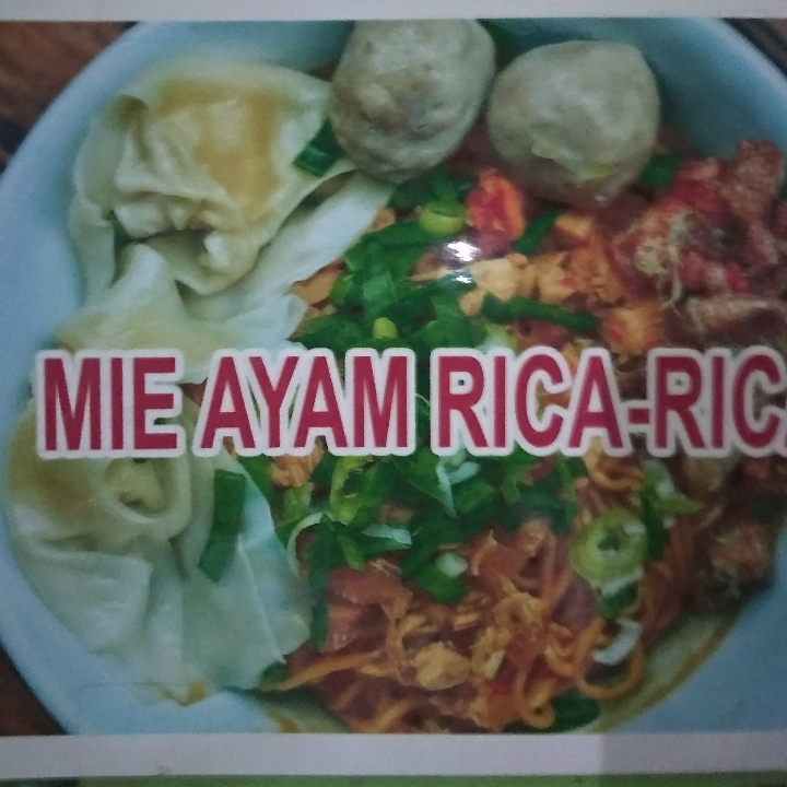 Ayam Rica-rica Pangsit Bakso