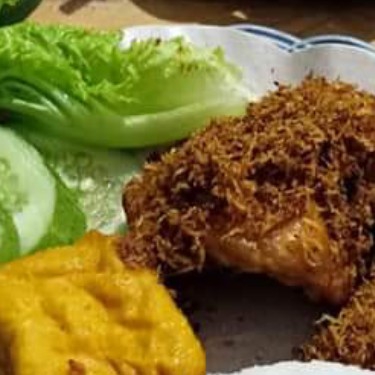 Ayam Serundeng