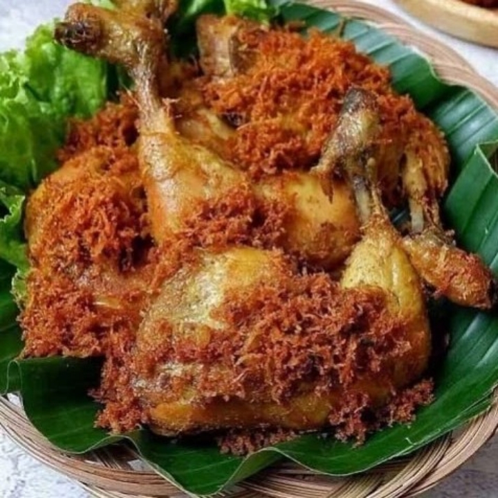 Ayam Srundeng