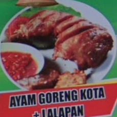 Ayam goreng Kota Lalapan