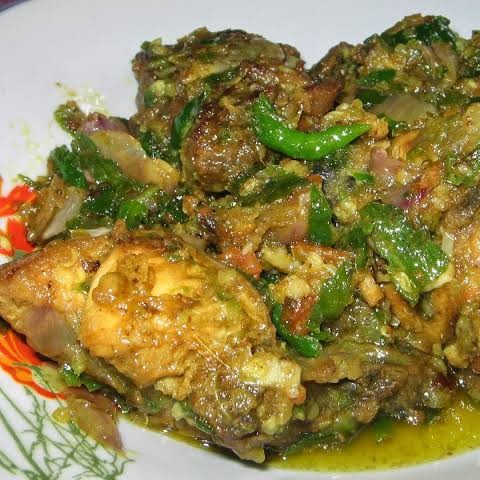 Ayam goreng cabe hijau