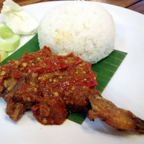 Ayam kampung penyet