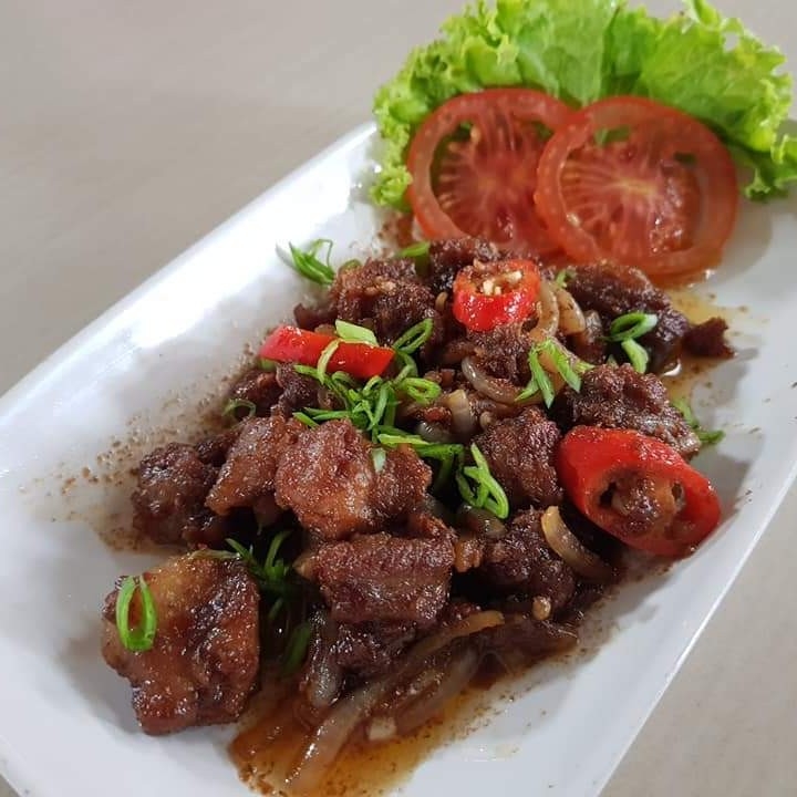 BABI BUMBU PEDAS