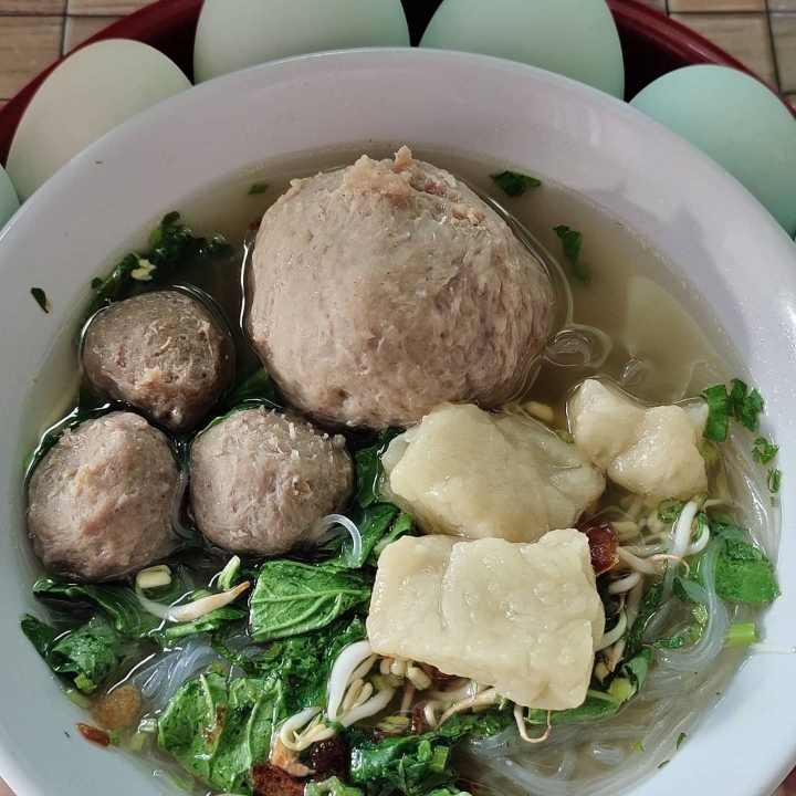 BAKSO DAGING ISI URAT