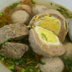 BAKSO TELUR