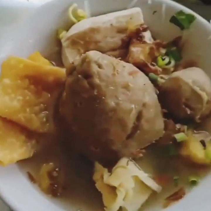 BAKSO TUMPENG