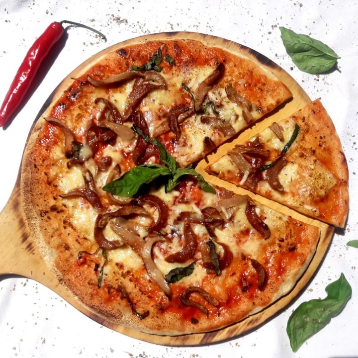 BEEF BLACKPEPPER PIZZA Large 30cm