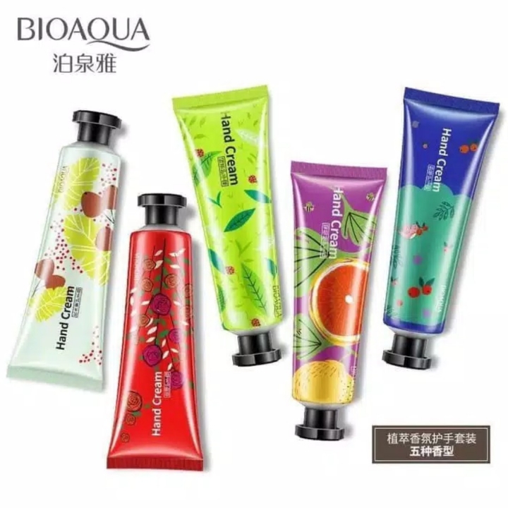 BIOAQUA HAND CREAM PLANT EXTRACT FRAGRANCE  2