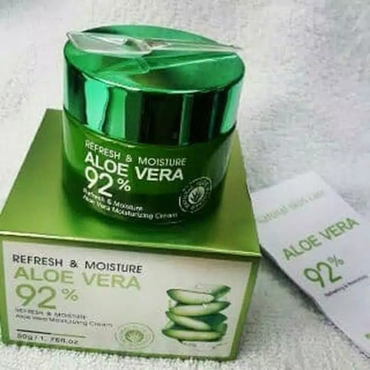 BIOAQUA REFRESH AND MOISTURE ALOE VERA MOISTURIZING CREAM 2