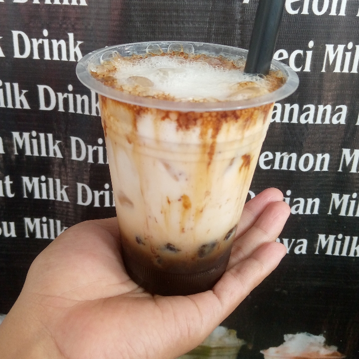 BROWN SUGAR MILK BOBA