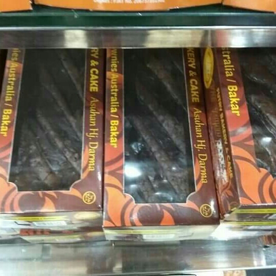 BROWNIS FUTRY BAKAR