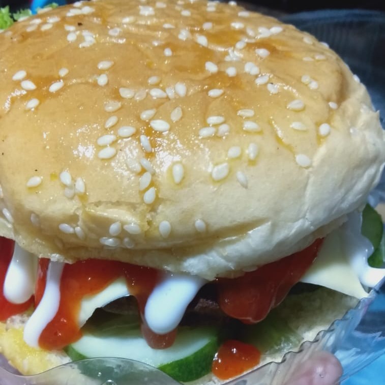 BURGER KEJU SLICE