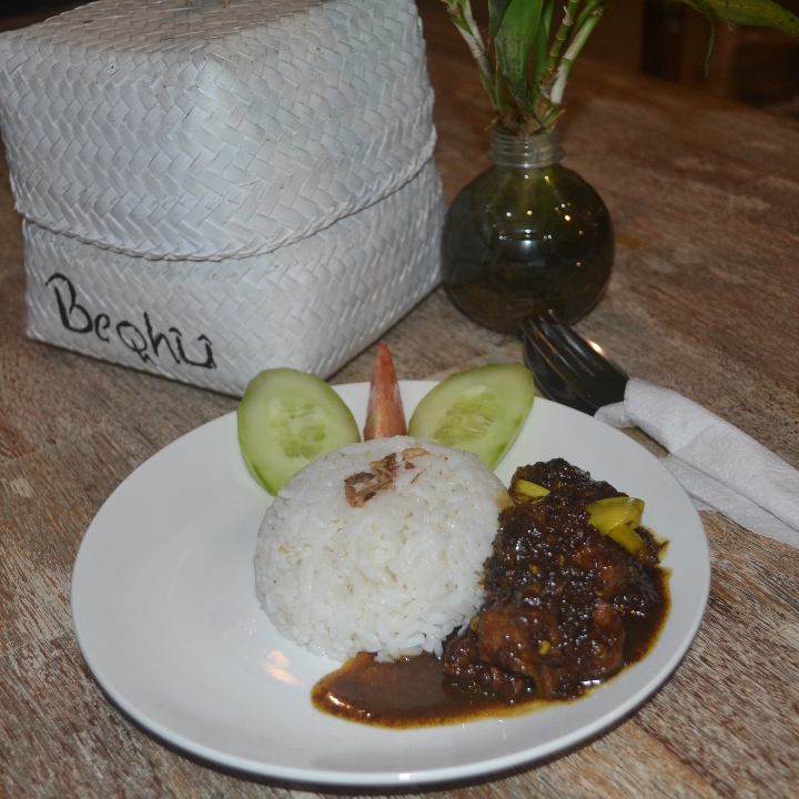 Babi Kecap Dan Nasi