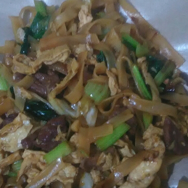 Bakmi Bihun Kwetiau Nasgor Pake Telur 