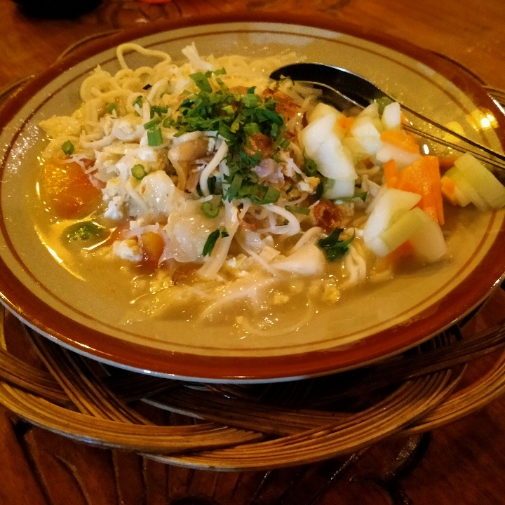 Bakmi Godhog Telur Ayam