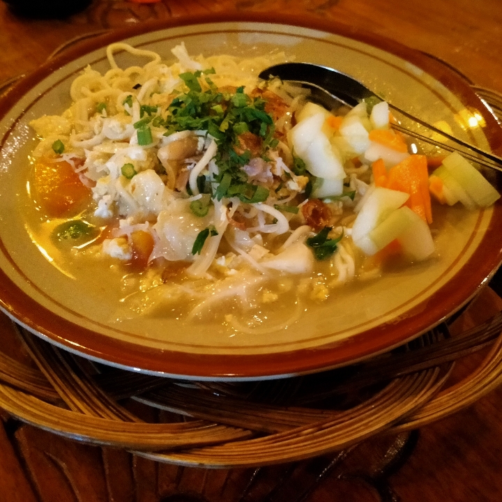 Bakmi Godog Telur Ayam Istimewa