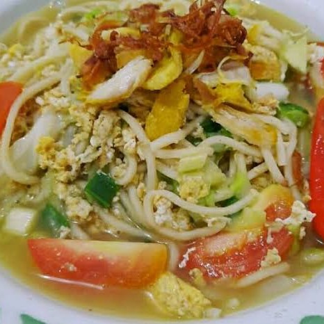 Bakmie kuah spesial