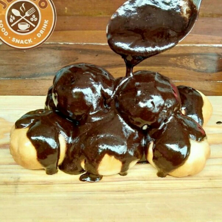 Bakpao Goreng Coklat