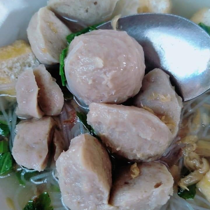 Bakso Campur Urat Dan Daging Bihun