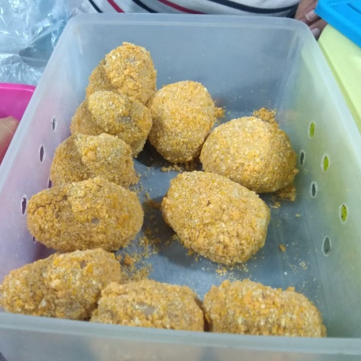 Bakso Krispi Goreng Isi Telur