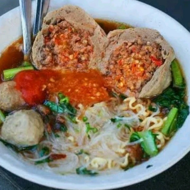 Bakso Isi Telur Ayam