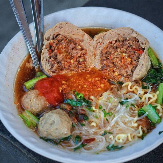 Bakso Mercon Cabei Dicampur 