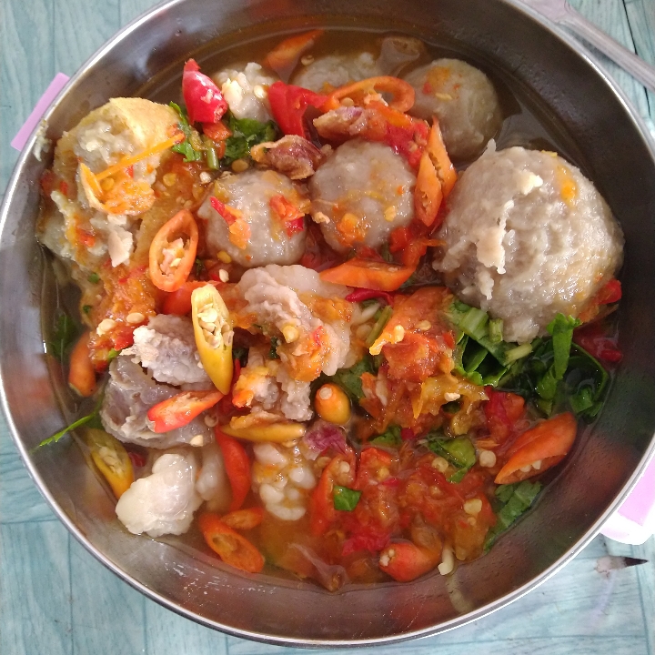 Bakso Nyinyir