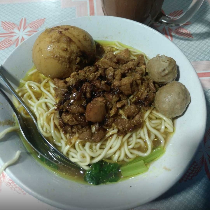 Bakso Plus Telor