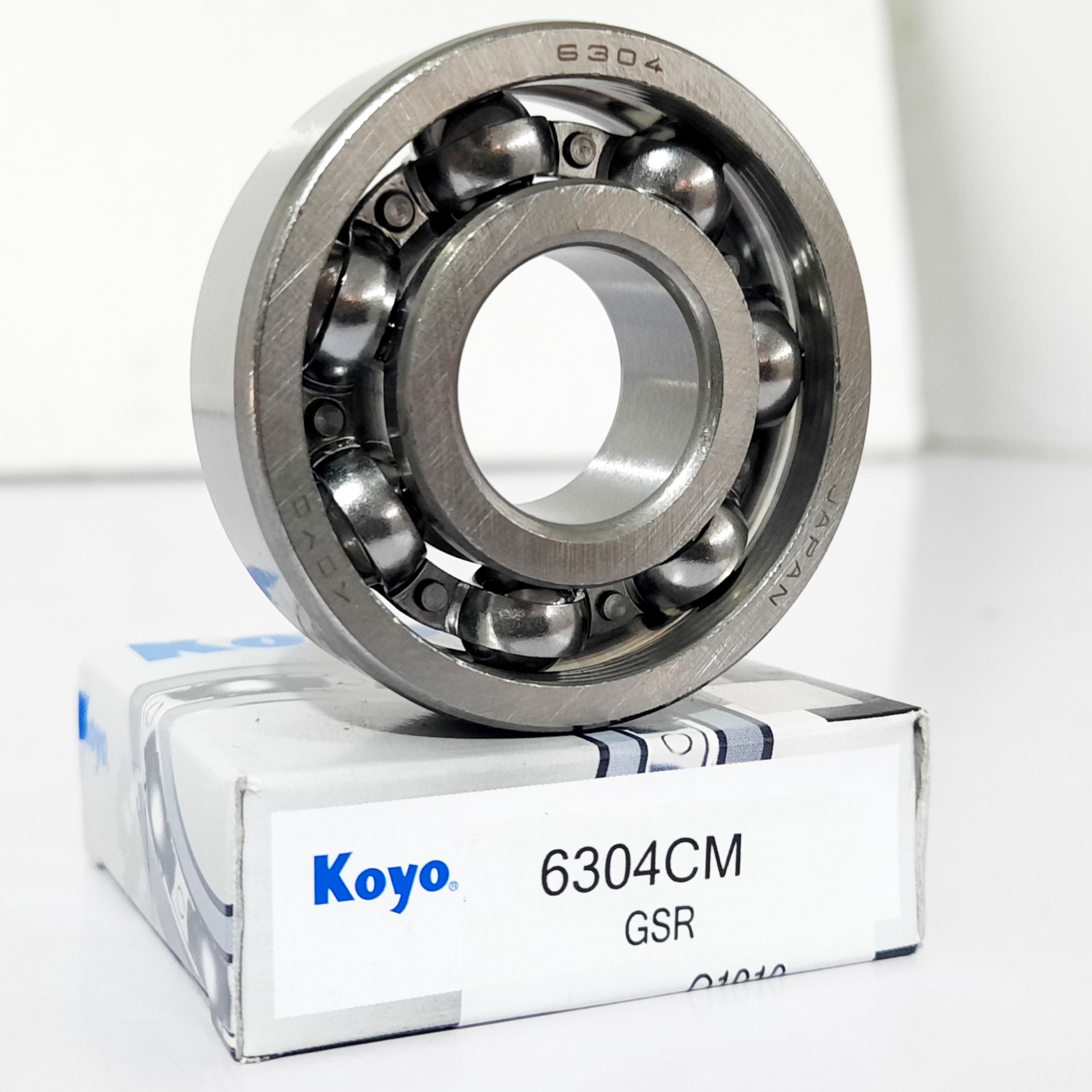 Ball Bearing Koyo 6304 CM 3