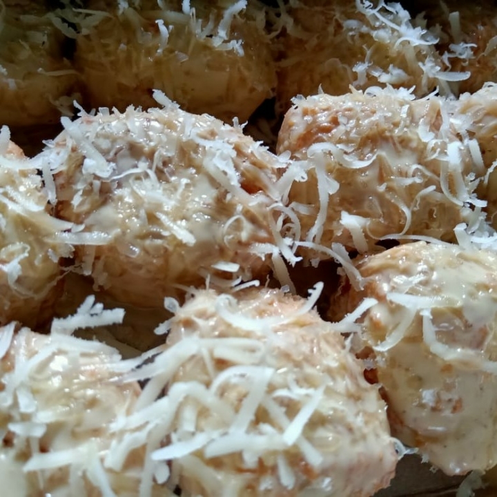 Banana Bites Tiramisu Toping Keju