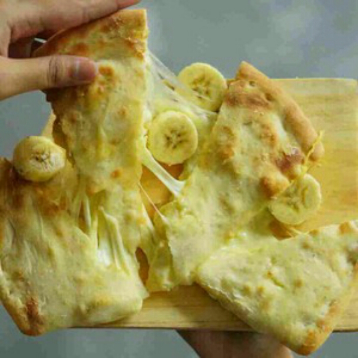 Banana Pizza