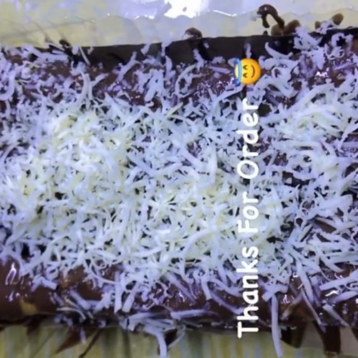 Banana Roll Coklat Keju