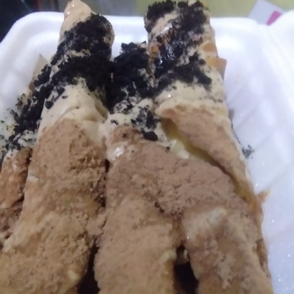 Bananaroll Toping Oreo Milo