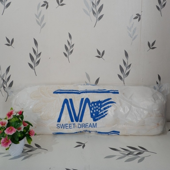 Bantal Hotel Motif  AVA 2