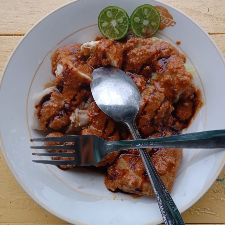 Baso Tahu Setengah Porsi