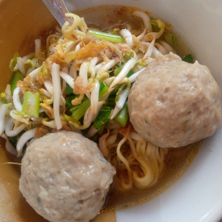 Baso Urat