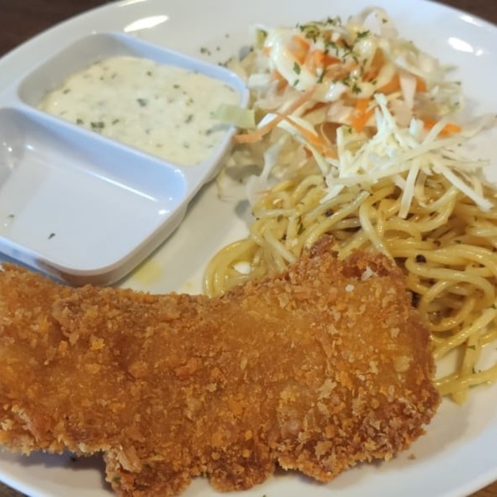 Battered Dori With Spaghetti Aglio Olio