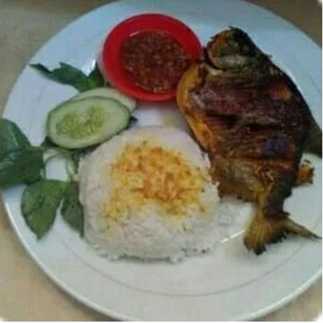 Bawal Bakal Dan Nasi