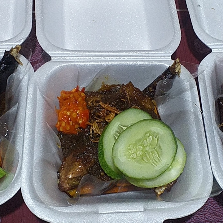 Bebek Bakar 