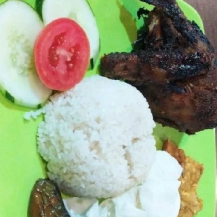 Bebek Bakar