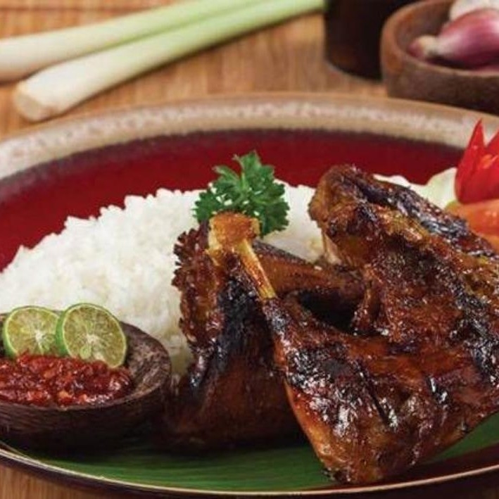 Bebek Bakar